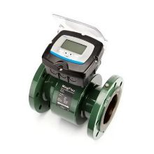 Picture of DN100 PN16 Magflux Compact Flow Meter c/w sensor & mount. Power 230v & 4-20ma